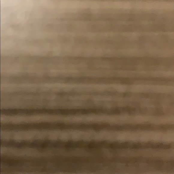 Meet your Posher, Mariyam - Picture 1 of 1